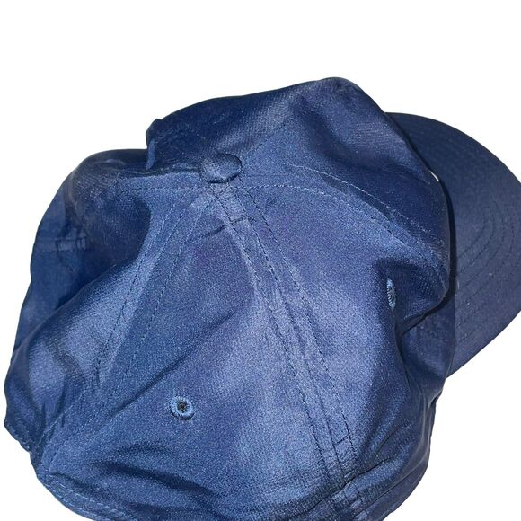 Yeti Coolers Baseball Cap Hat Snapback Trucker Embroidered Built Wild Blue White - Picture 3 of 12